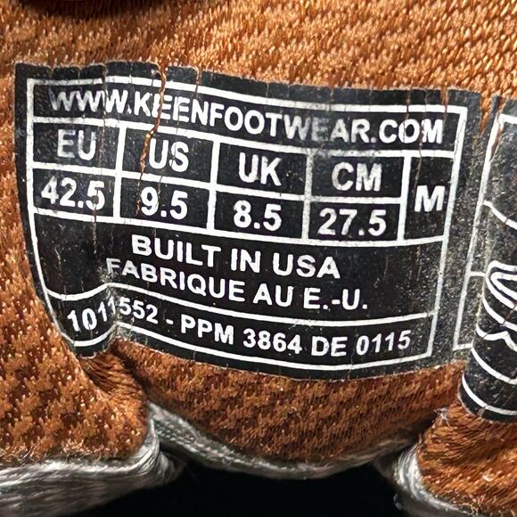 KEEN Durand WP Low Top Hiking Boots Size 9.5 Mens USA Built Brown/Orange